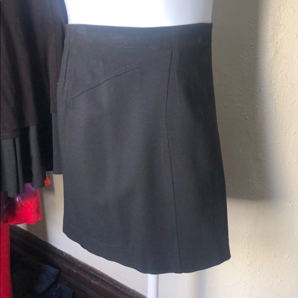 Ann Taylor business / casual black skirt